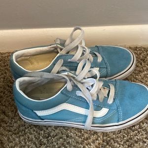 BOY SIZE 2.5 $16.00 PAIR